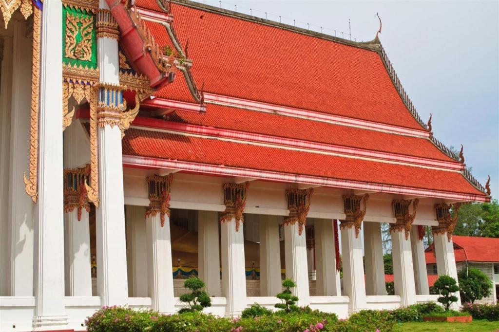 The 25 Hostel Hat Yai Luaran gambar