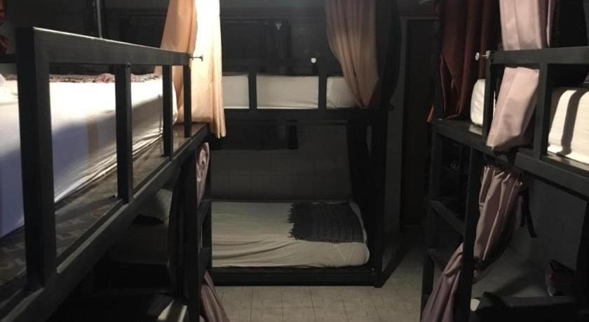 The 25 Hostel Hat Yai Luaran gambar